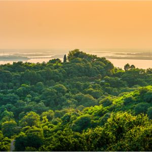 Exploring the Rise of Eco-adventure Travel in the Wilderness